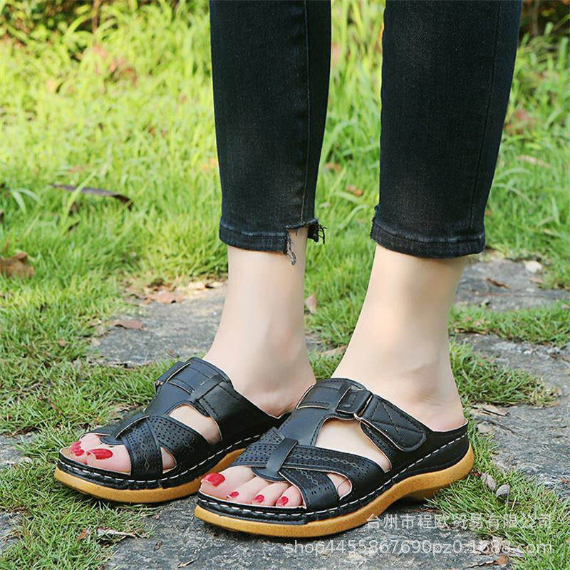 Large size casual sandals female 2019 new European and American solid color thick bottom cross drag women's shoes sandals wish Amazon