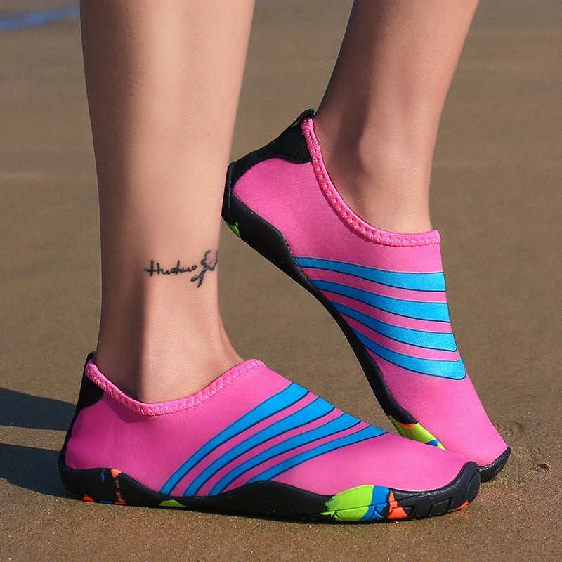 Men and women beach shoes non-slip seaside upstream shoes