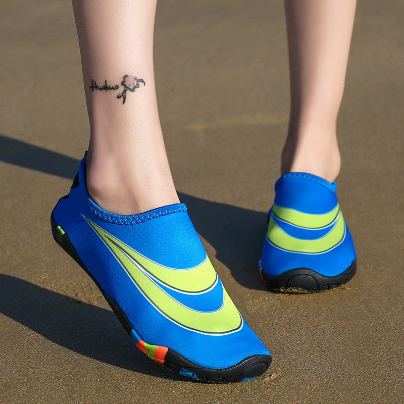 Men and women beach shoes non-slip seaside upstream shoes