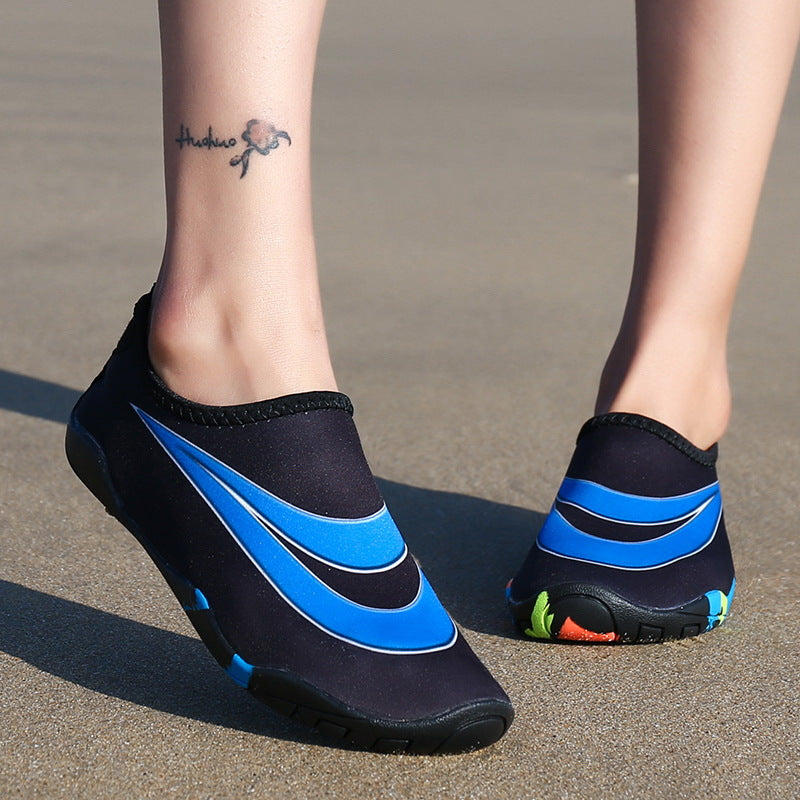 Men and women beach shoes non-slip seaside upstream shoes