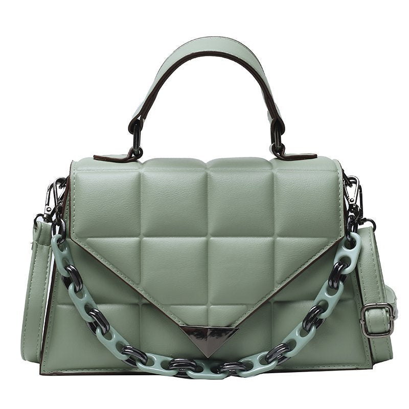 Foreign trade new bag handbags 2021 European and American fashion rhombus handbags chain triangle cover shoulder messenger bag