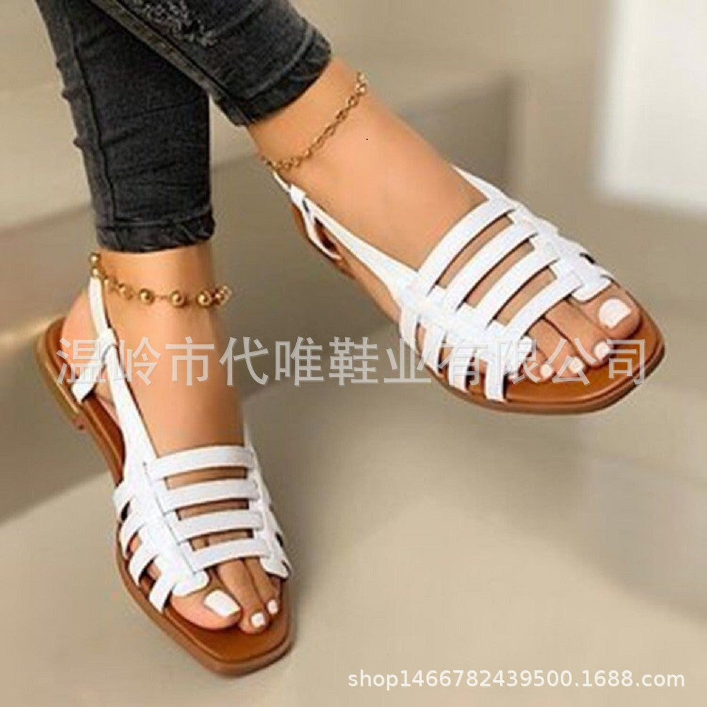 2021 summer new large size spot square head word with open toe flat bottom comfortable ladies casual lazy beach sandals