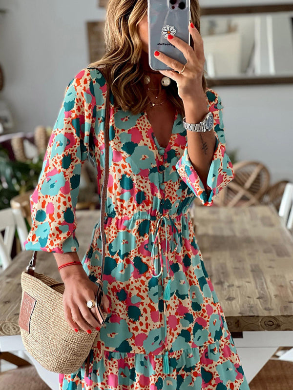Elegant V-neck five-quarter-sleeved multicolored floral pleats stitching large swing dress