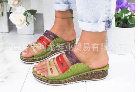 35-43 summer independent station explosion models Europe and the United States large size sandals and slippers women's thick-soled color matching casual Roman ladies slippers
