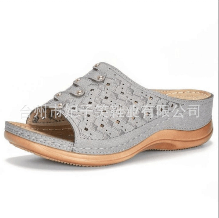 Large size casual sandals women Europe and America new solid color thick-soled carved ladies slippers sandals wish Amazon cross-border