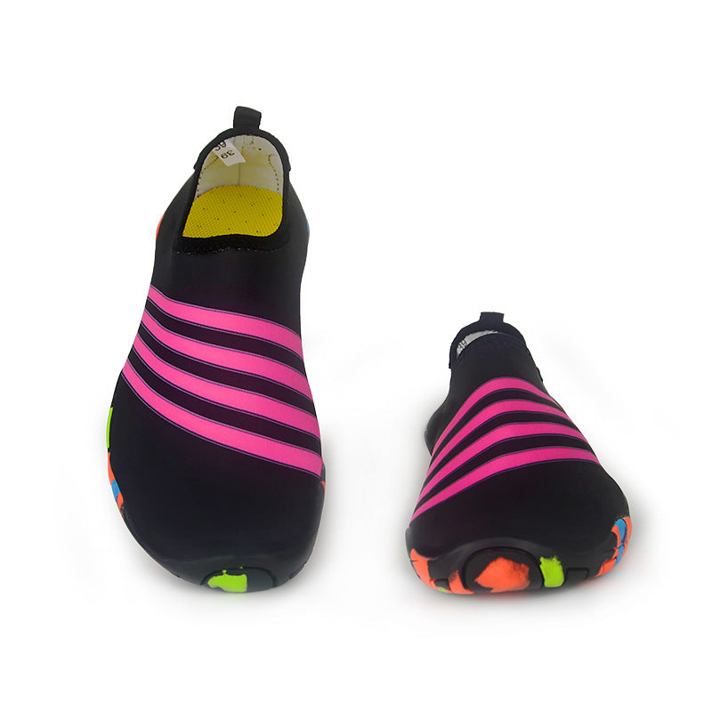 Men and women beach shoes non-slip seaside upstream shoes