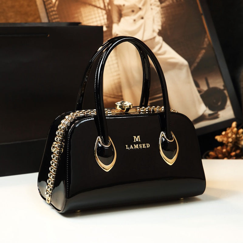 Fashion stereotyped leather women's bags 2022 new middle-aged mother bags all-match messenger handbags shoulder women's bags
