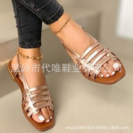 2021 summer new large size spot square head word with open toe flat bottom comfortable ladies casual lazy beach sandals