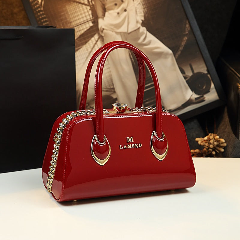 Fashion stereotyped leather women's bags 2022 new middle-aged mother bags all-match messenger handbags shoulder women's bags