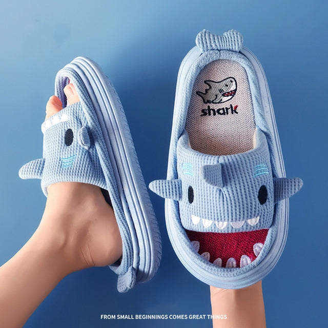 Mo Dou All Senson Designer Slippers Cute Cartoon Lovely Animals Bedroom Cotton Home Shoes Indoor Thick Sole Couples Men Women